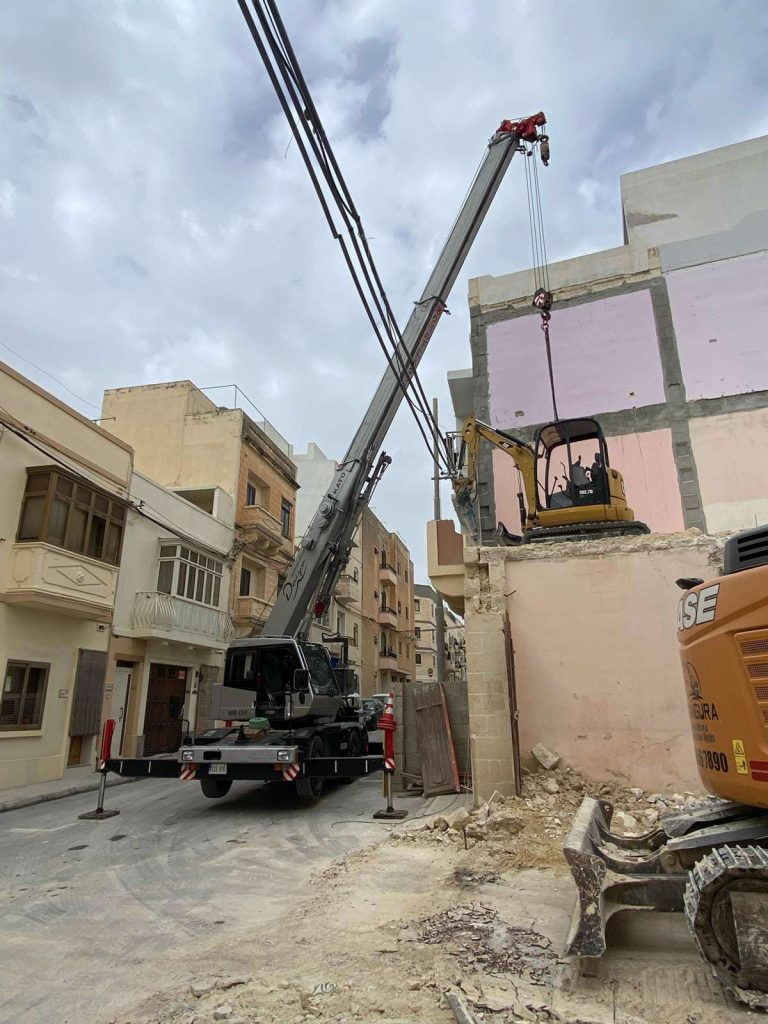 A. Bartolo crane service