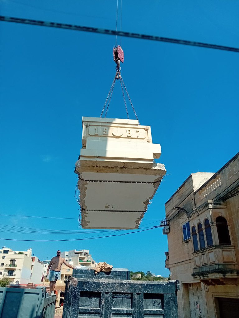 A. Bartolo crane service