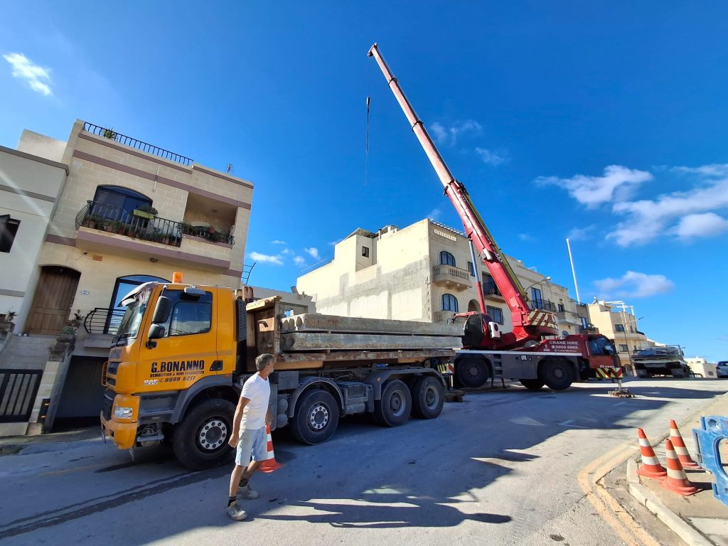 A. Bartolo crane service