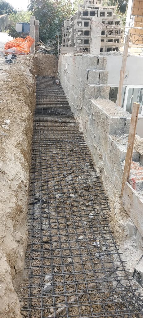 Bernard’s Mini Excavator Works