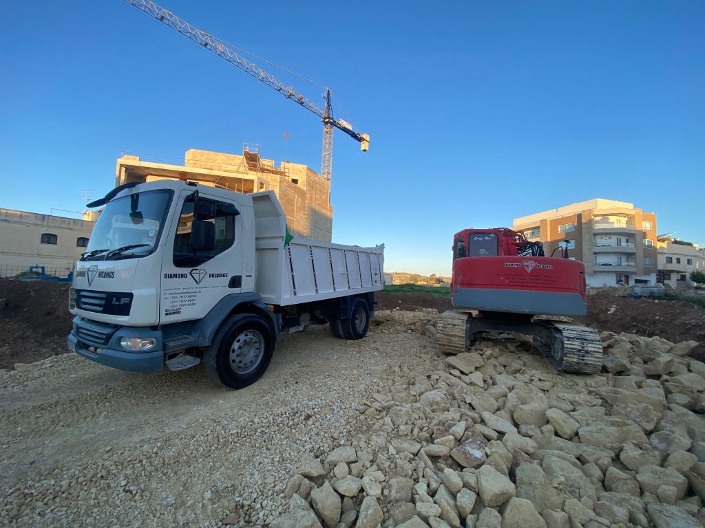 Diamond Holdings Ltd