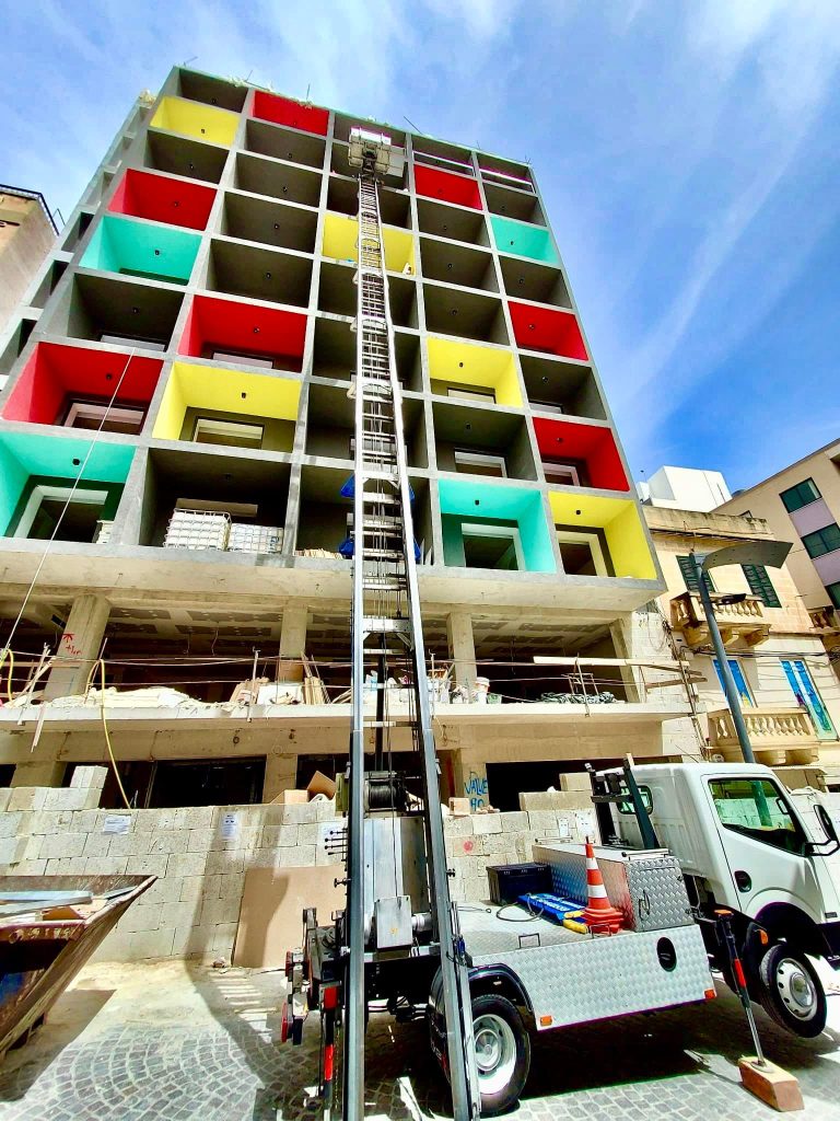 Mario’s_lifting_service