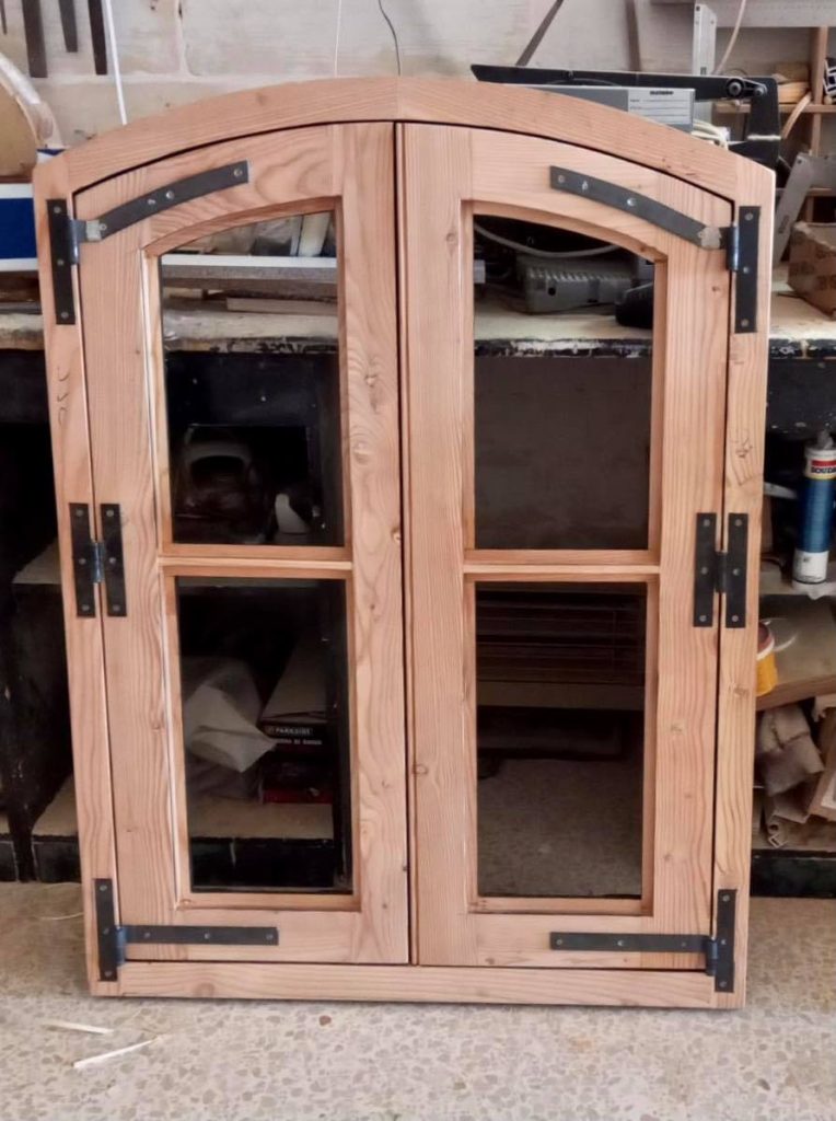 Metal_Hinges_Manufacturing