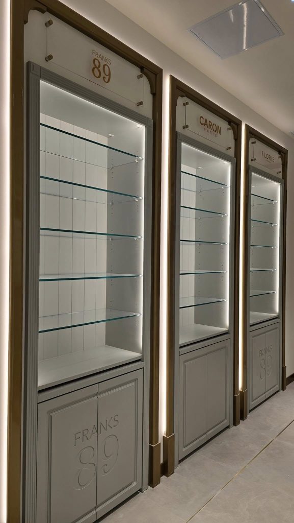 Mon_Lung_Woodworks_Ltd