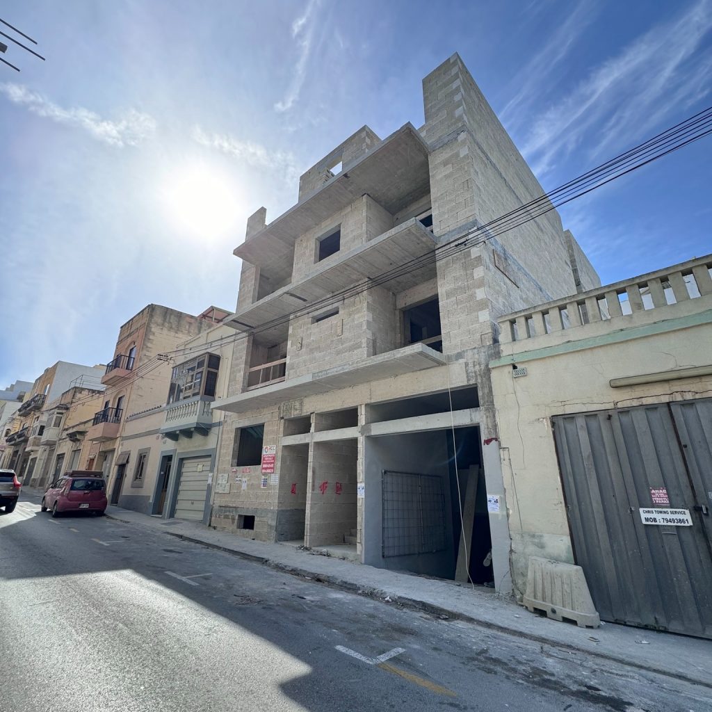 RCC_–_Rocky’s_Ironmongery_-_RCC_Group_Turnkey_Project