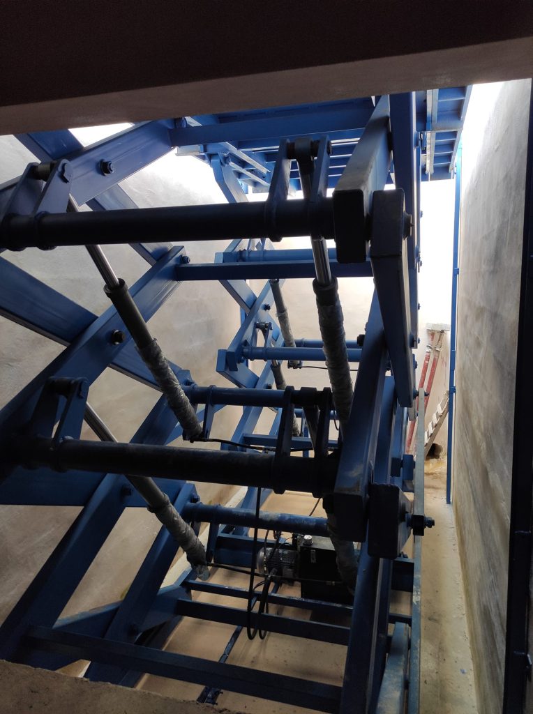 Race_Flooring_Design