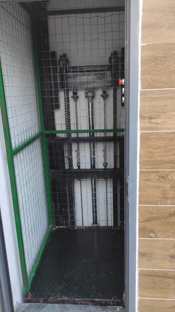 Race_Flooring_Design