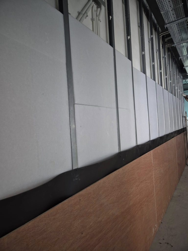 Red_Fox_Gypsum_Works