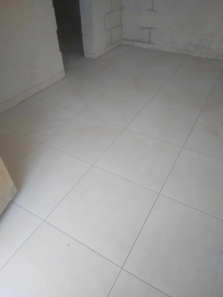 S&S_Tile_Laying