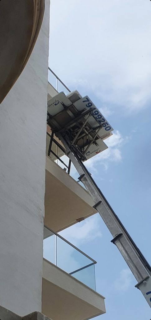 Speedy_Lifting_Services