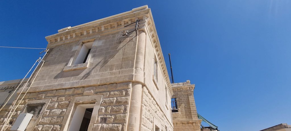 Ta'_Rdum_Construction