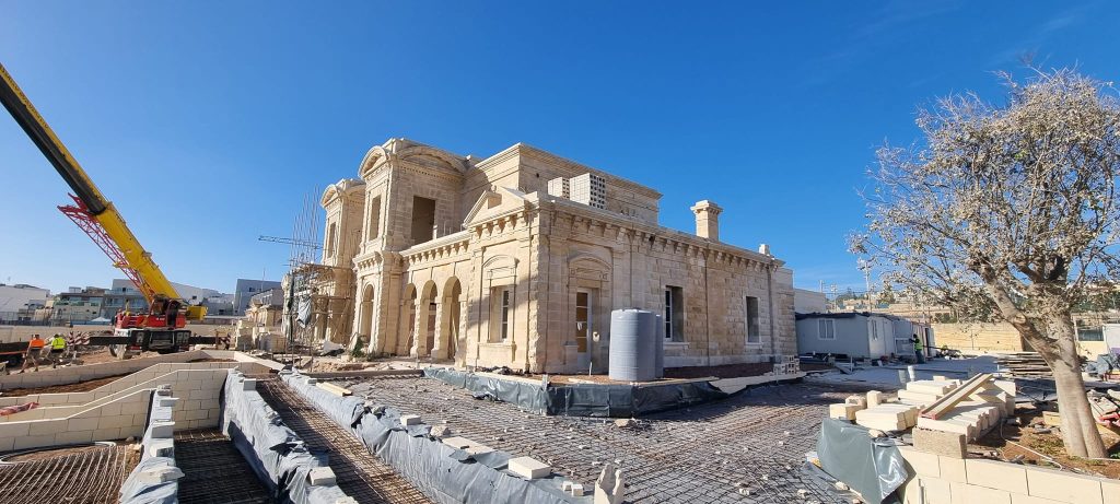 Ta'_Rdum_Construction