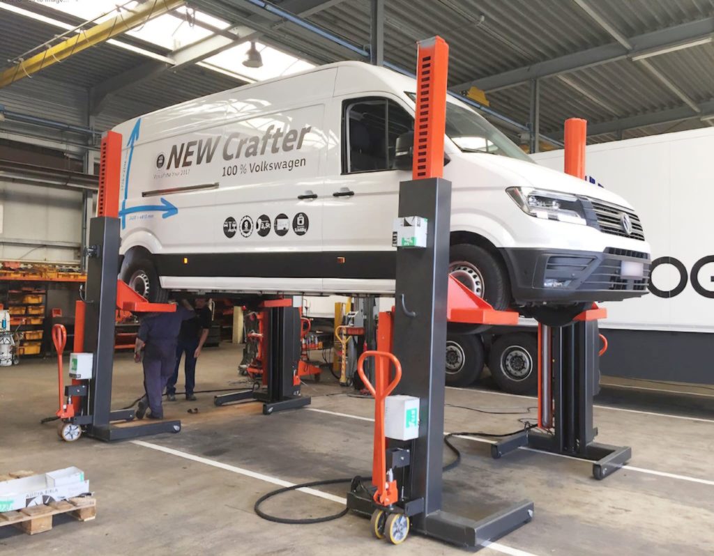 494267568_704986011926205_5807011132636598057_n