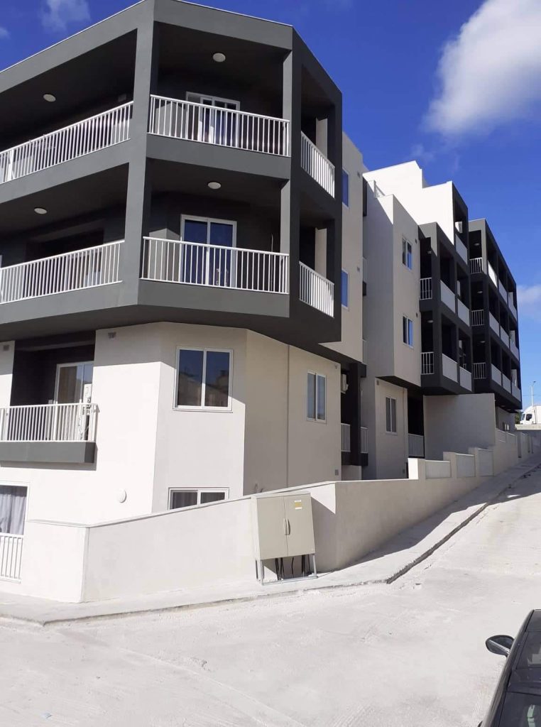 92259544_2635089556727885_1867119779328819200_n