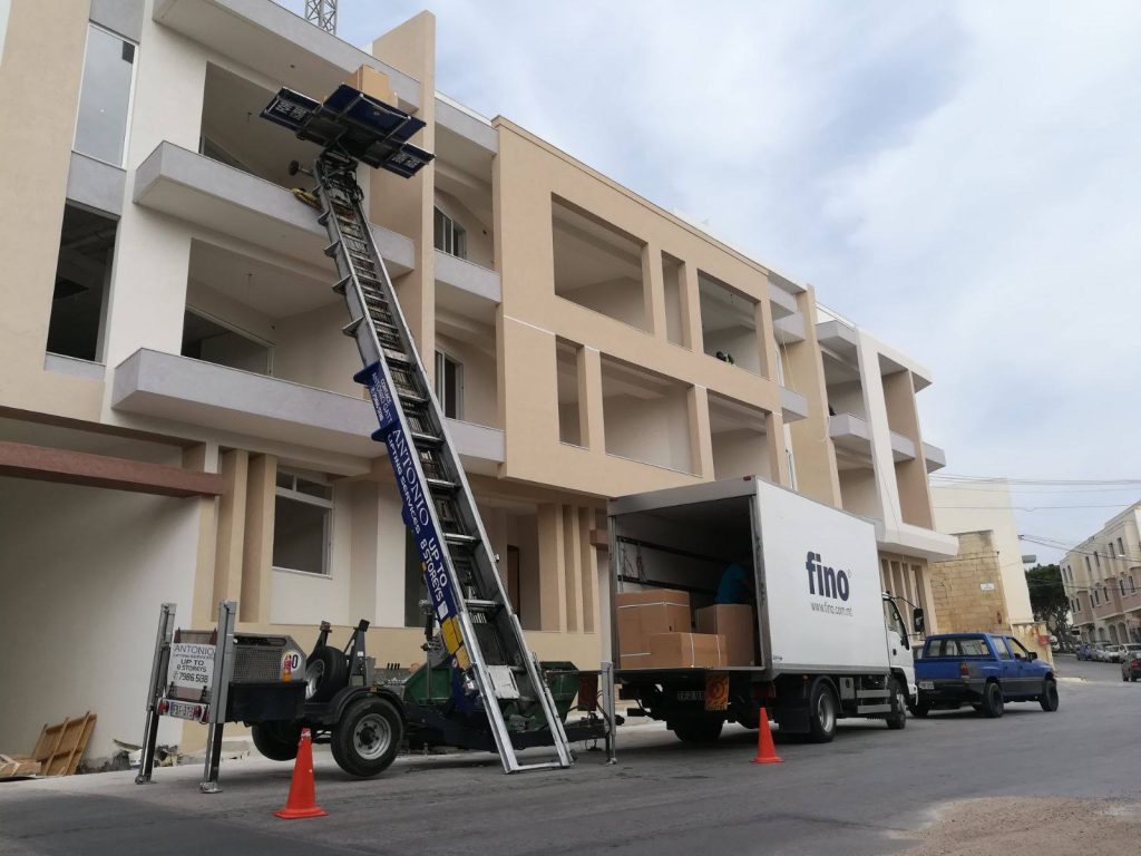 Antonio_Lifting_Services