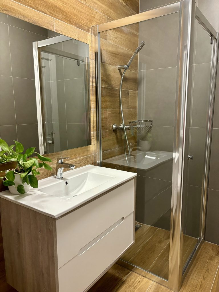 Baldacchino_Woodworks_Ltd