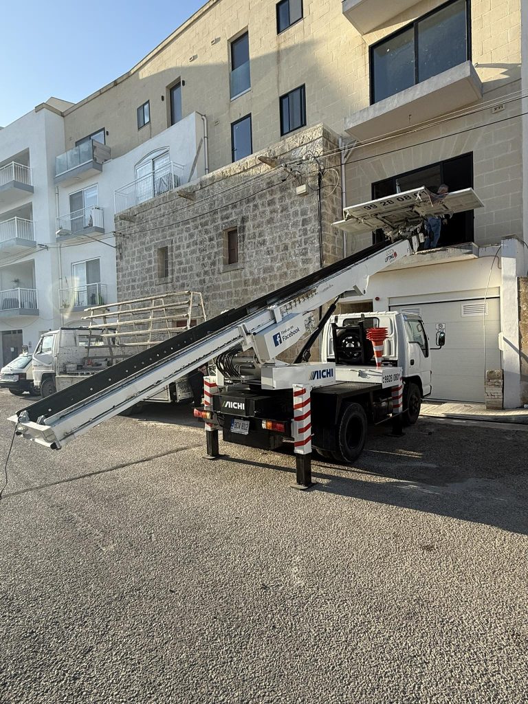 Gozo Lifting Services