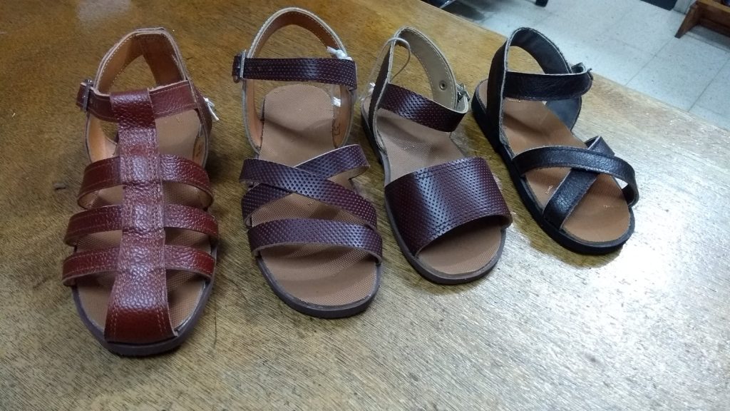 Marthom_Shoe_Repair_Store