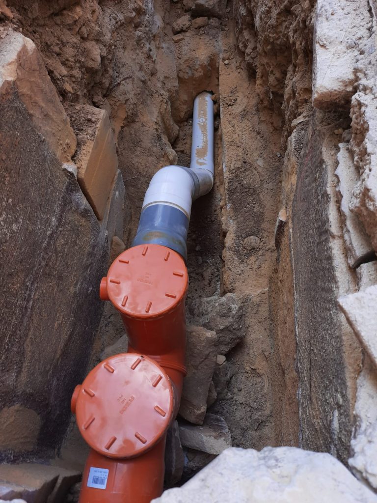 EM Drainage Technicians