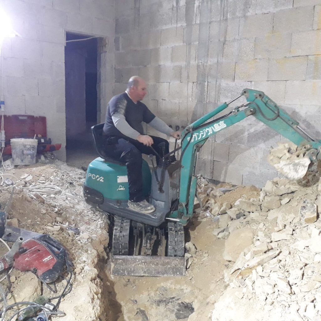 EM Drainage Technicians