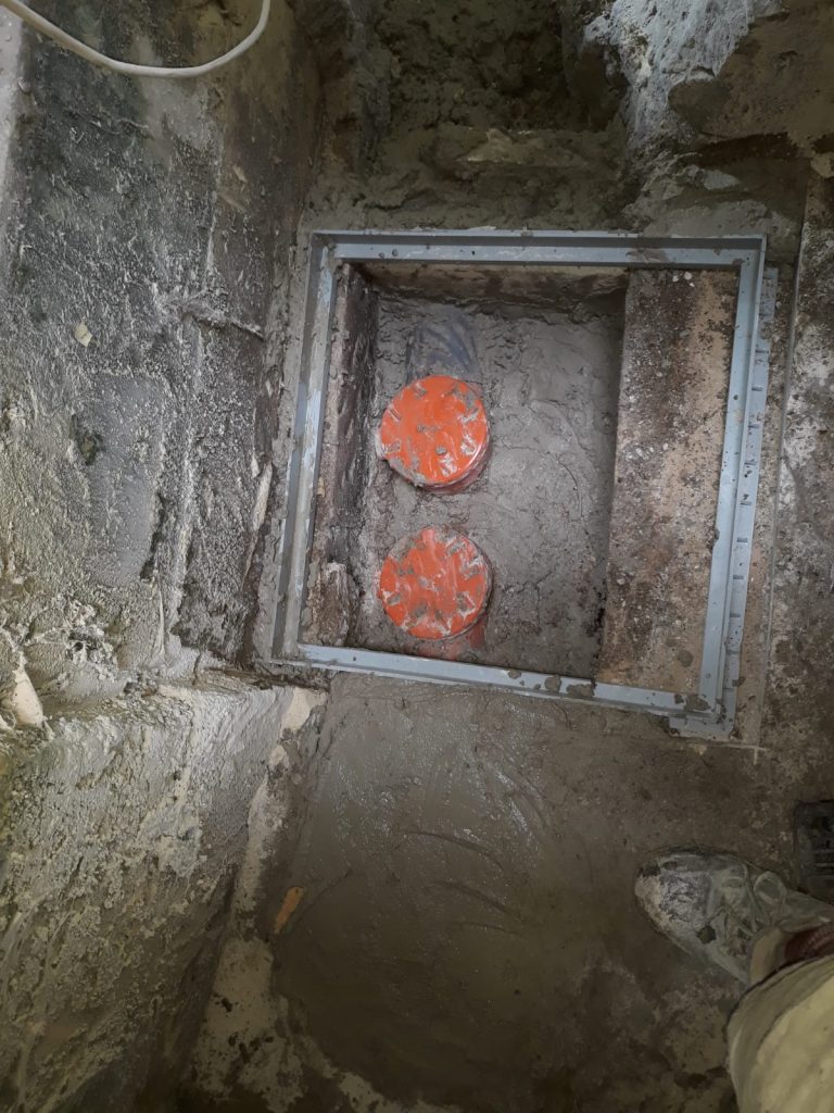 EM Drainage Technicians